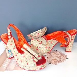 Irregular  Choice platforms